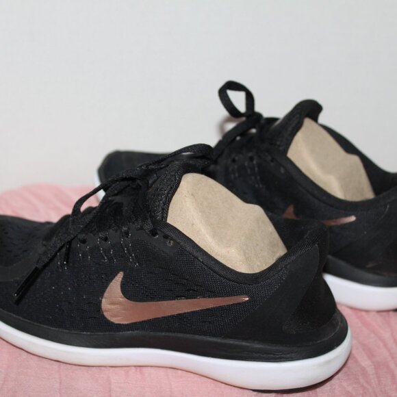 Nike Women's Flex Running Shoes - Picture 2 of 6